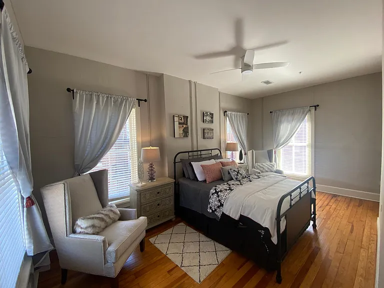 The Marine Residence — Photo 53