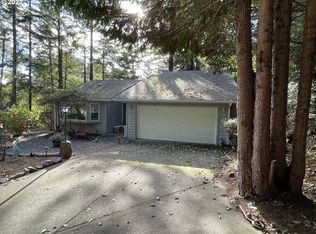 1485 Seacrest Ln, Brookings, OR 97415