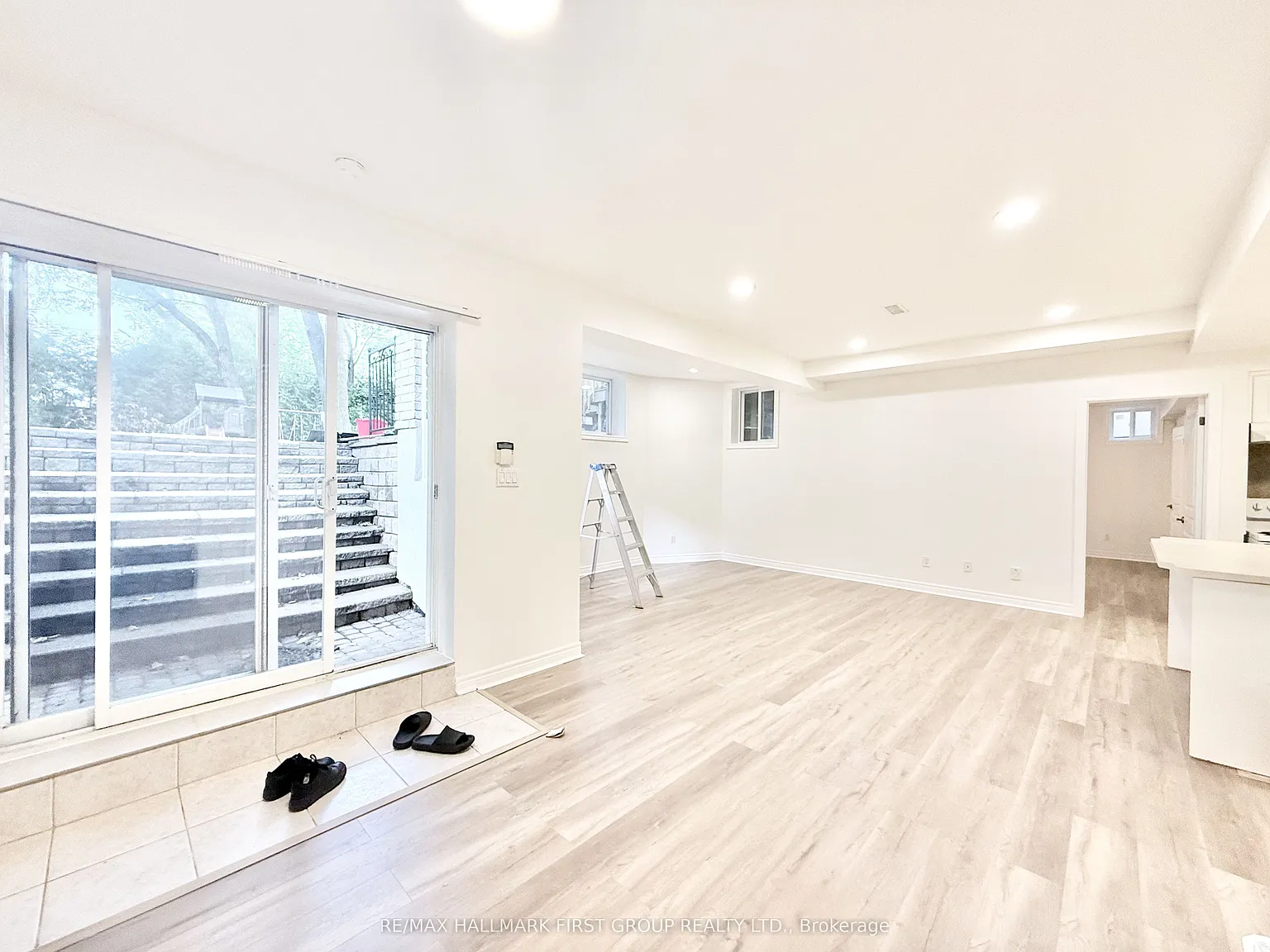 2 bed, $2,150 — Photo 3