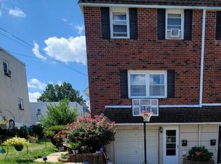 634 Gary Ln, Norristown, PA