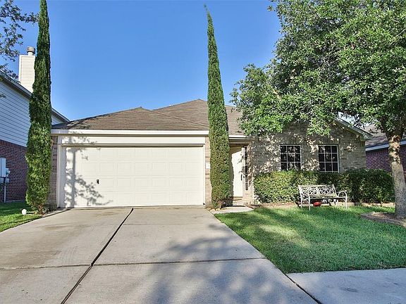 This is the perfect place to settle yourself into and spend a wonderful time!