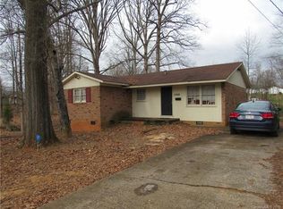 2908 Remington St, Charlotte, NC 28216