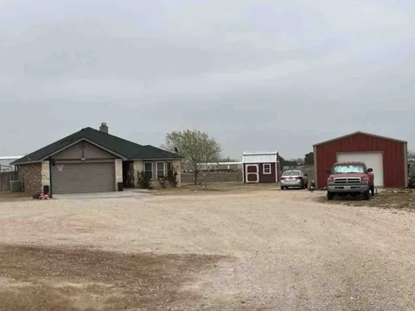 913 SE Avenue J, Seminole, TX 79360