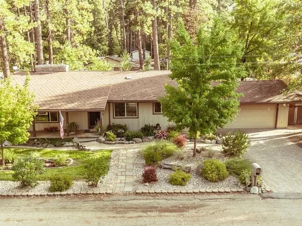 2286 Center St, East Quincy, CA 95971