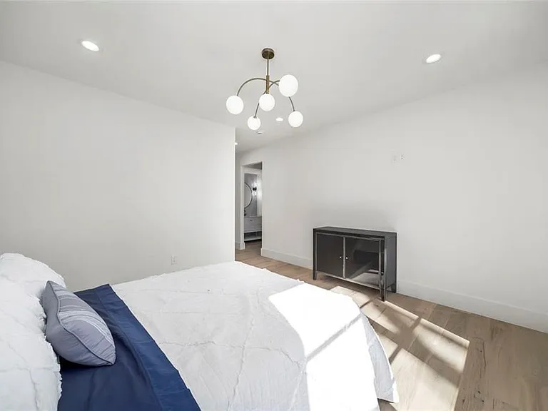 2309 Dinsmore Rd — Photo 59