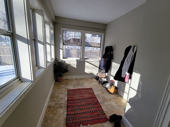 4th image of 64 Church St #A