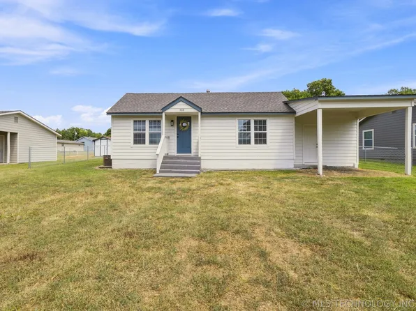 308 W 1st St, Tahlequah, OK 74464