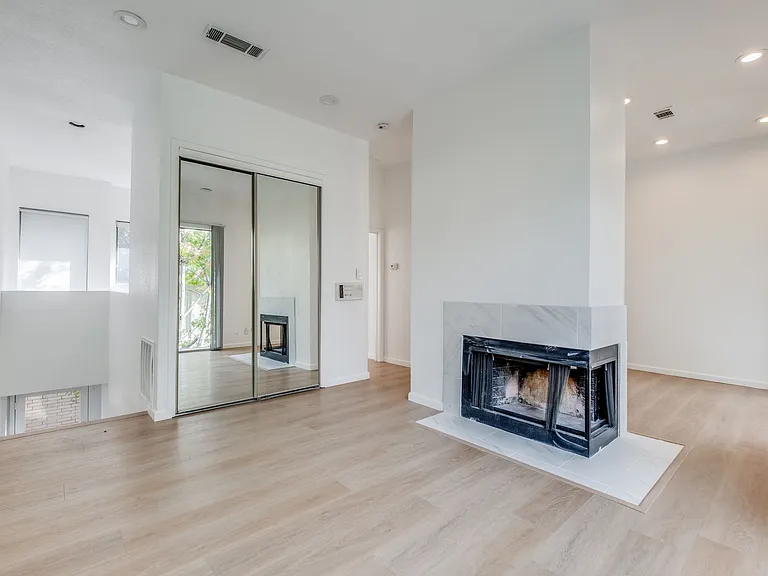 3610 Routh St — Photo 22