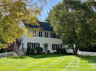 77 Carol Dr, Raynham, MA 02767