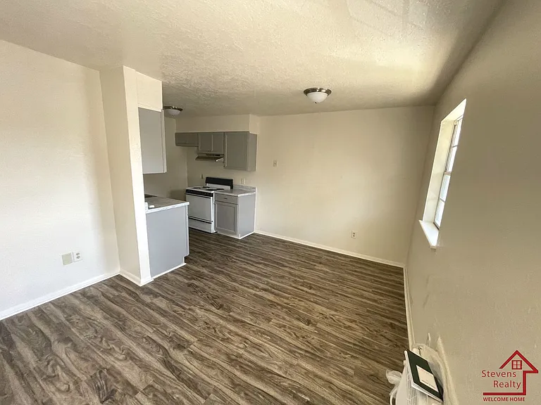 Amber Apartments — Photo 51