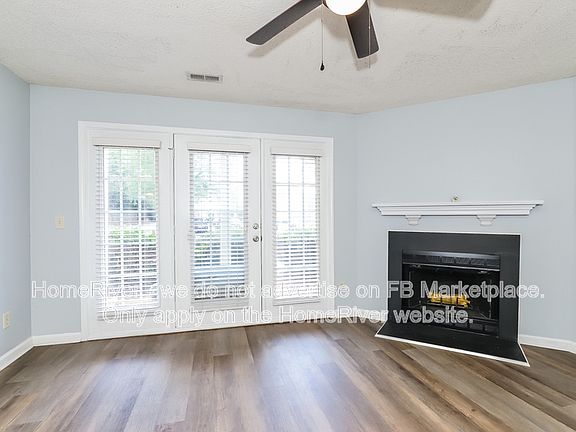 2nd image of 802 Moultrie Ct Unit D