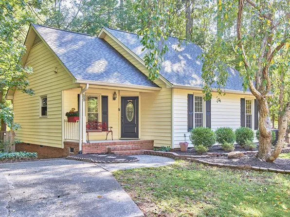 4119 Olde Coach Rd, Durham, NC 27707