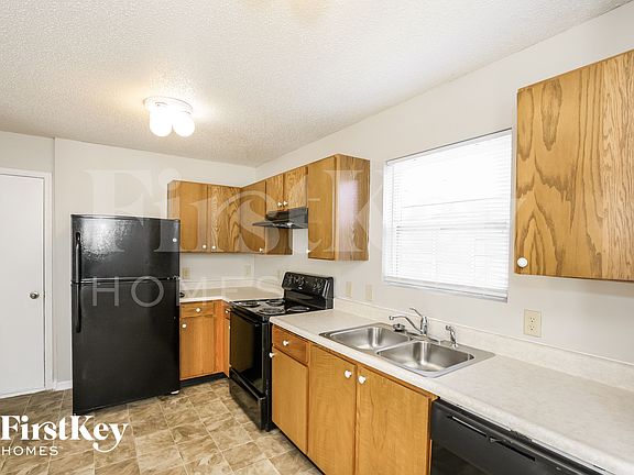 5th image of 6321 Monteo Dr