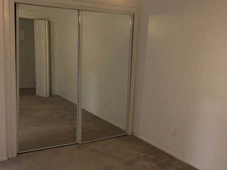 2601PK — Photo 7
