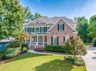 1513 Country Wood Dr, Hoschton, GA 30548