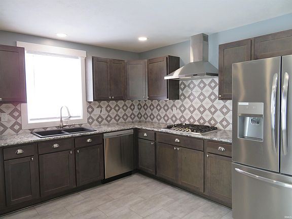 2nd image of 67536 State Road 15
