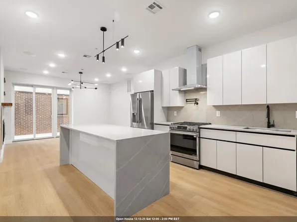 192 Cambridge Avenue image 1 of 21