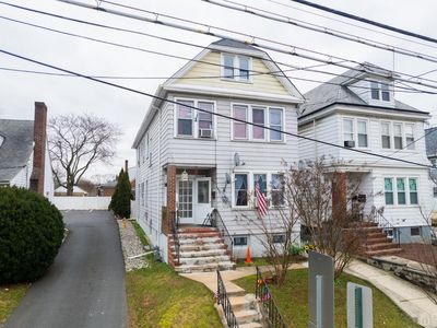 376 Livingston Ave, New Brunswick, NJ, 08901