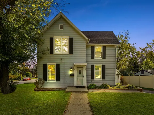 353 Wilcox Ave, Elgin, IL 60123