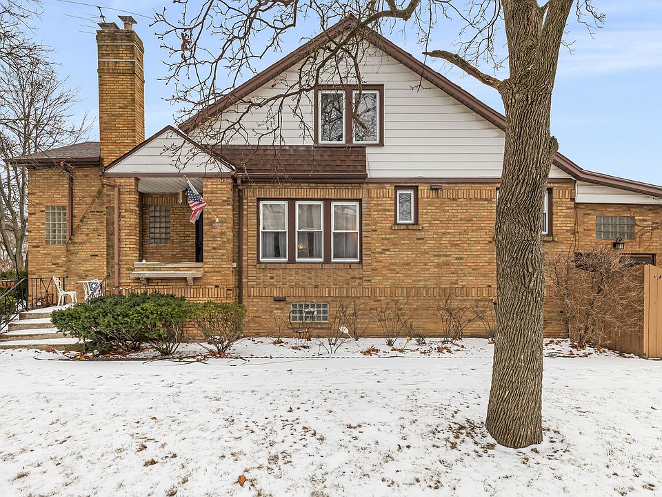 1st image of 6656 N Oconto Ave