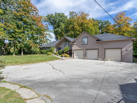 3rd image of 85 Sylvan Brook Ave