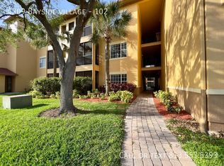 4309 Bayside Village Dr APT 102, Tampa, FL 33615