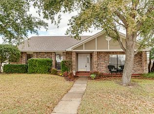 1325 Mullins Dr, Plano, TX 75025