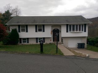 3 Landers Ct, Ashland, PA 17921