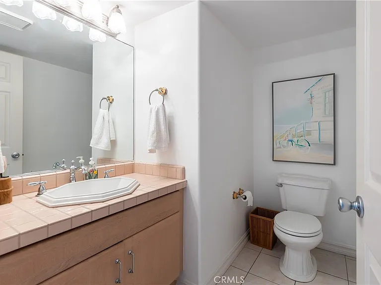 24421 Santa Clara Ave — Photo 14