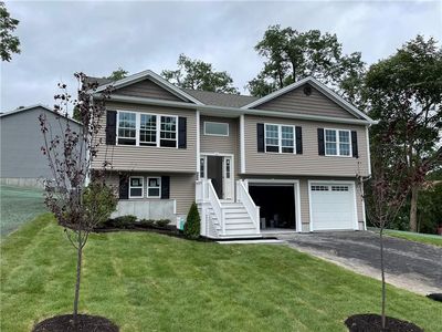 111 Leading St, North Providence, RI, 02911