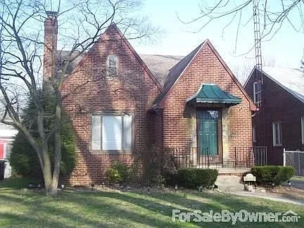 2628 Sherbrooke Rd photo 1