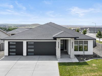 561 Lazio Way, Richland, WA, 99352