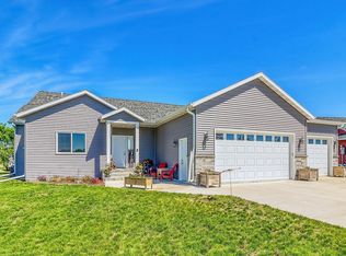 714 11th St NW, Perham, MN 56573