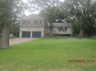 4740 W 70th St, Edina, MN 55435