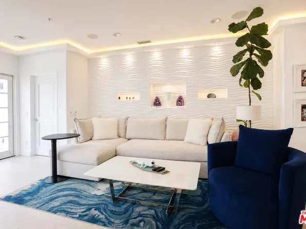 851 N San Vicente Blvd APT 309, West Hollywood, CA 90069