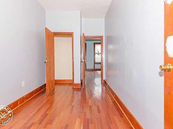 4th image of 181 Knickerbocker Ave #9X