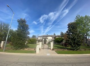 6738 N Forkner Ave, Fresno, CA
