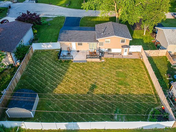 5th image of 1229 Theresa Ln