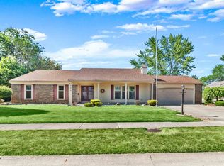7904 Glenoak Pkwy, Fort Wayne, IN 46815