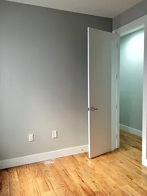 Rented by Bohemia Realty Group | media 6