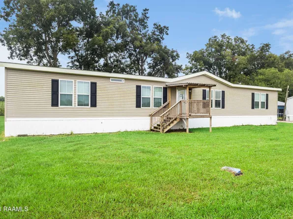 1036 George Touchet Rd, Breaux Bridge, LA 70517