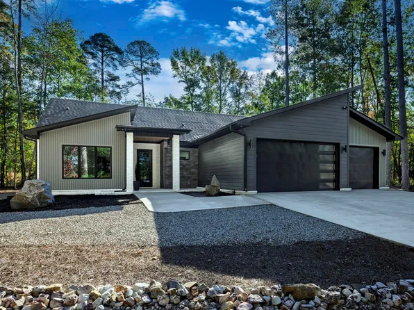 60 Estrella Way, Hot Springs Village, AR 71909