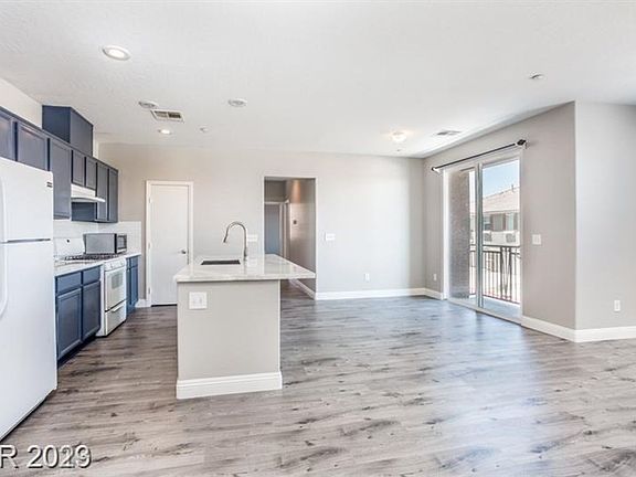 4th image of 355 Kensington Palace Ave Unit 3103