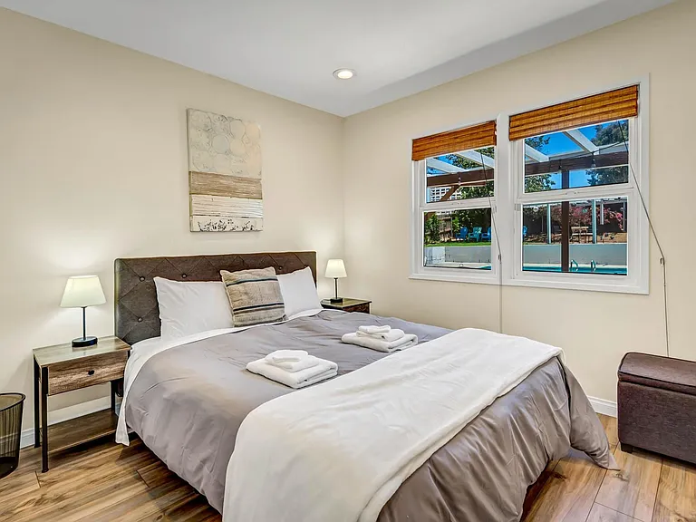 4191 Mount Everest Blvd — Photo 3