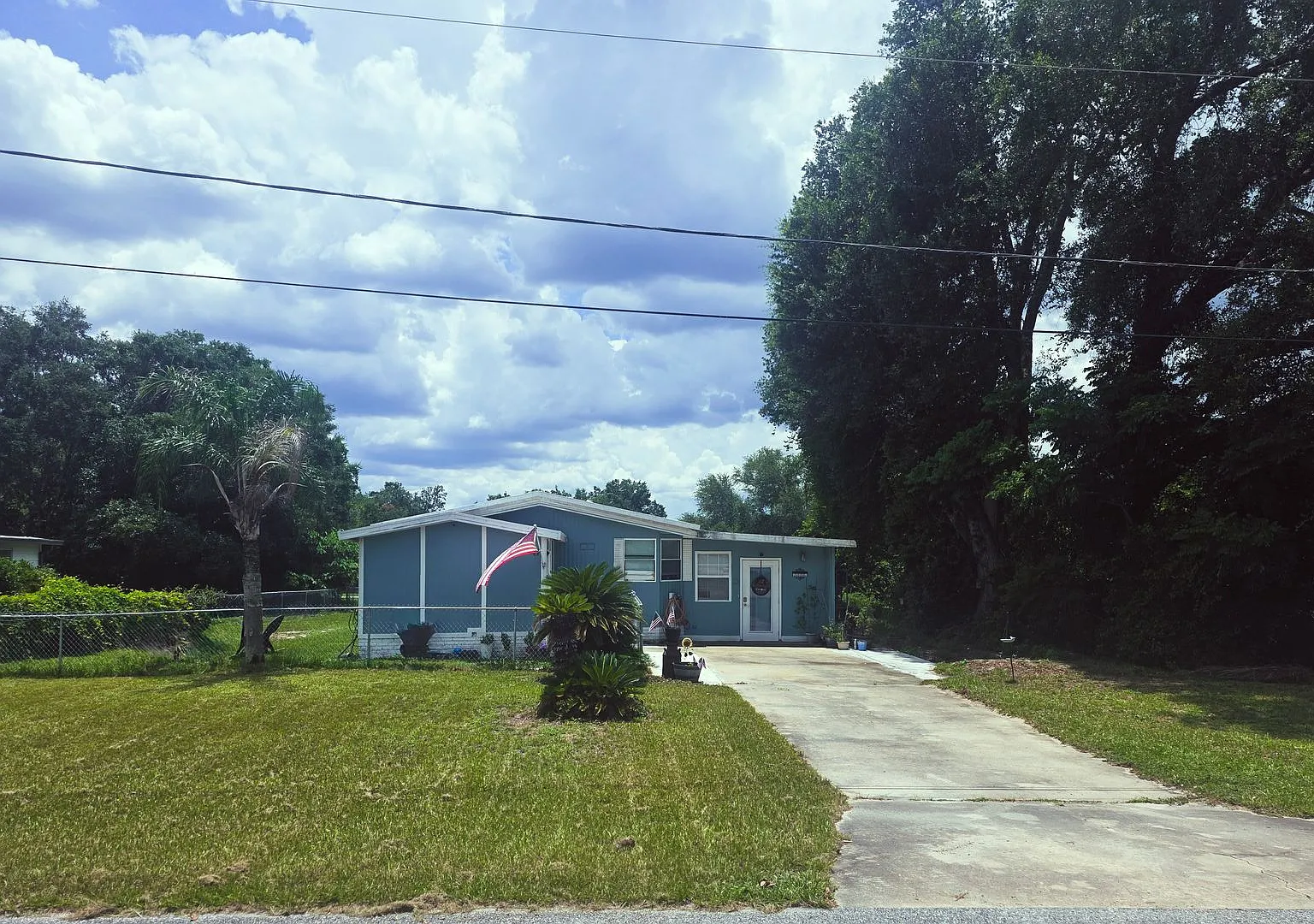 Not Ready For Showing Or Move In Until Mid October Country Living With Fenced Yard — Photo 1