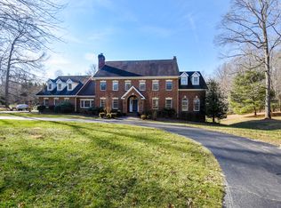 12825 Yates Ford Rd, Clifton, VA 20124