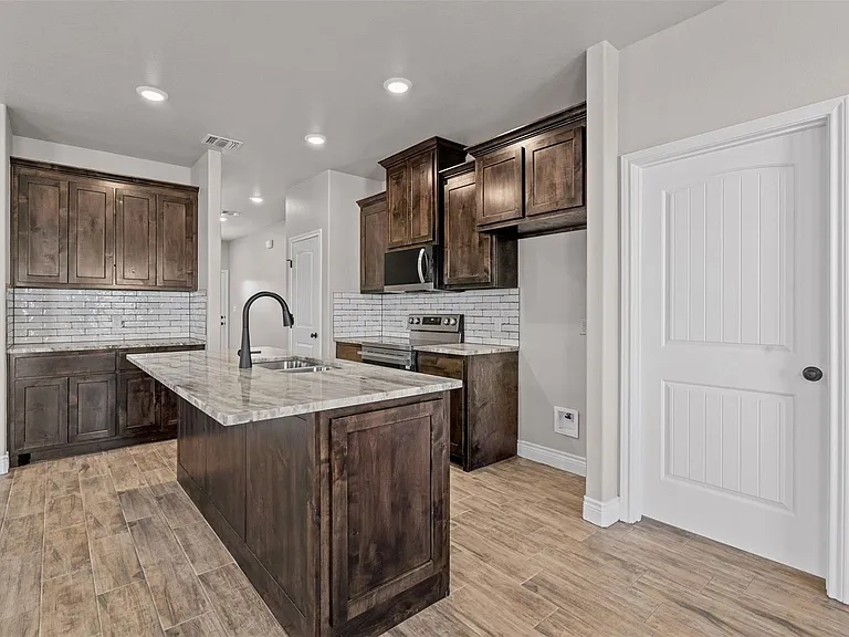 3402 Hilltop Rd — Photo 16