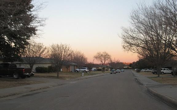 5th image of 2119 Northmoor Dr