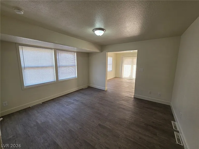 1590 Mustang Dr — Photo 68