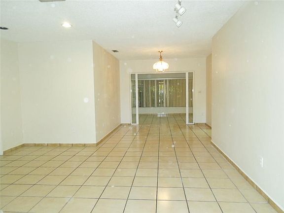 4th image of 6880 Cassia Pl